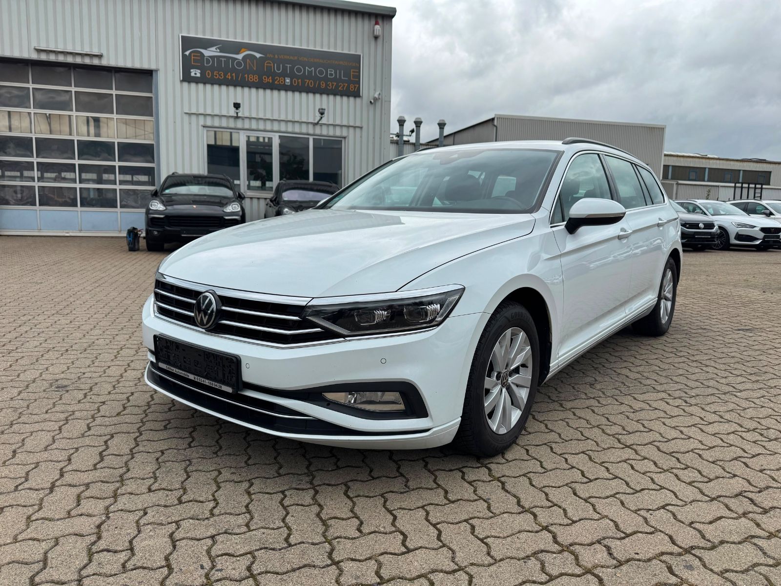 VW Passat Variant Business-KAMERA