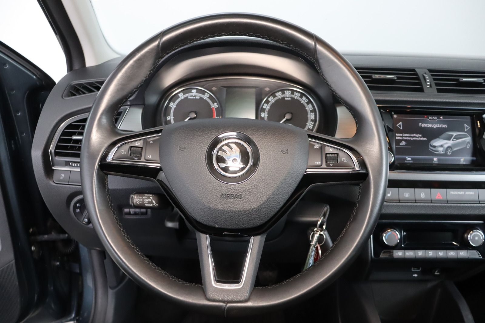 Fahrzeugabbildung SKODA Fabia 1.0 TSI * Navi * 1.Hand Soleil