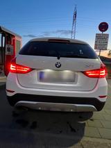 BMW x1 Drive 18d - BMW X1 mit Diesel-Antrieb: Limousine, Automatik