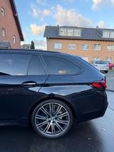 BMW 530d Touring, GARANTIE, Pano, Assistentssysteme - BMW 530 in Köln