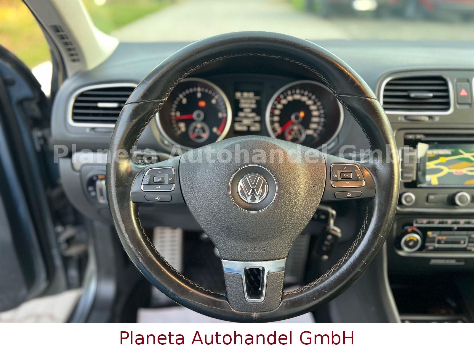Volkswagen Golf 2011 — photo 16