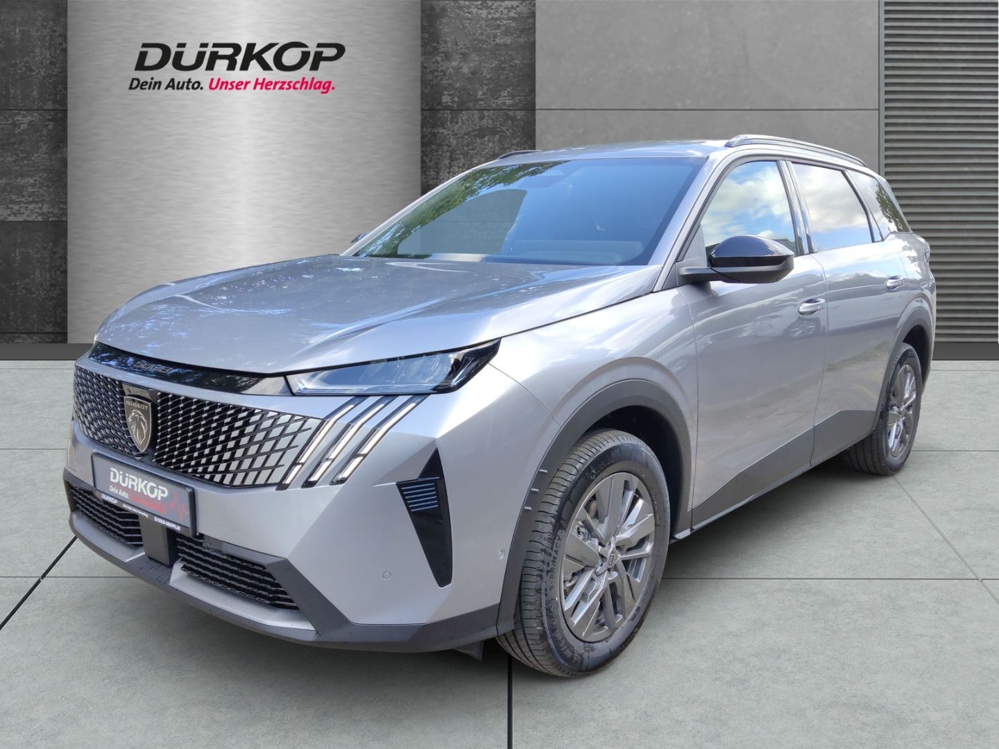 Peugeot 5008 Allure Hybrid 6-AT Panorama-Navigation Driv