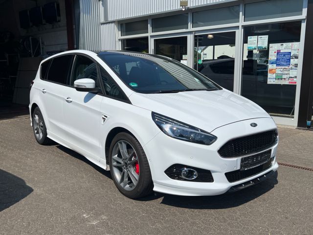 Ford S-Max ST-Line