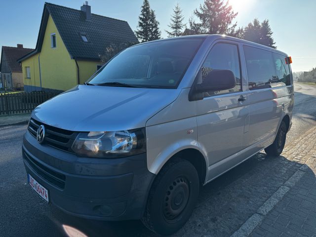 Volkswagen T5*9-Sitze*Klima