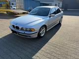 BMW 535i A -