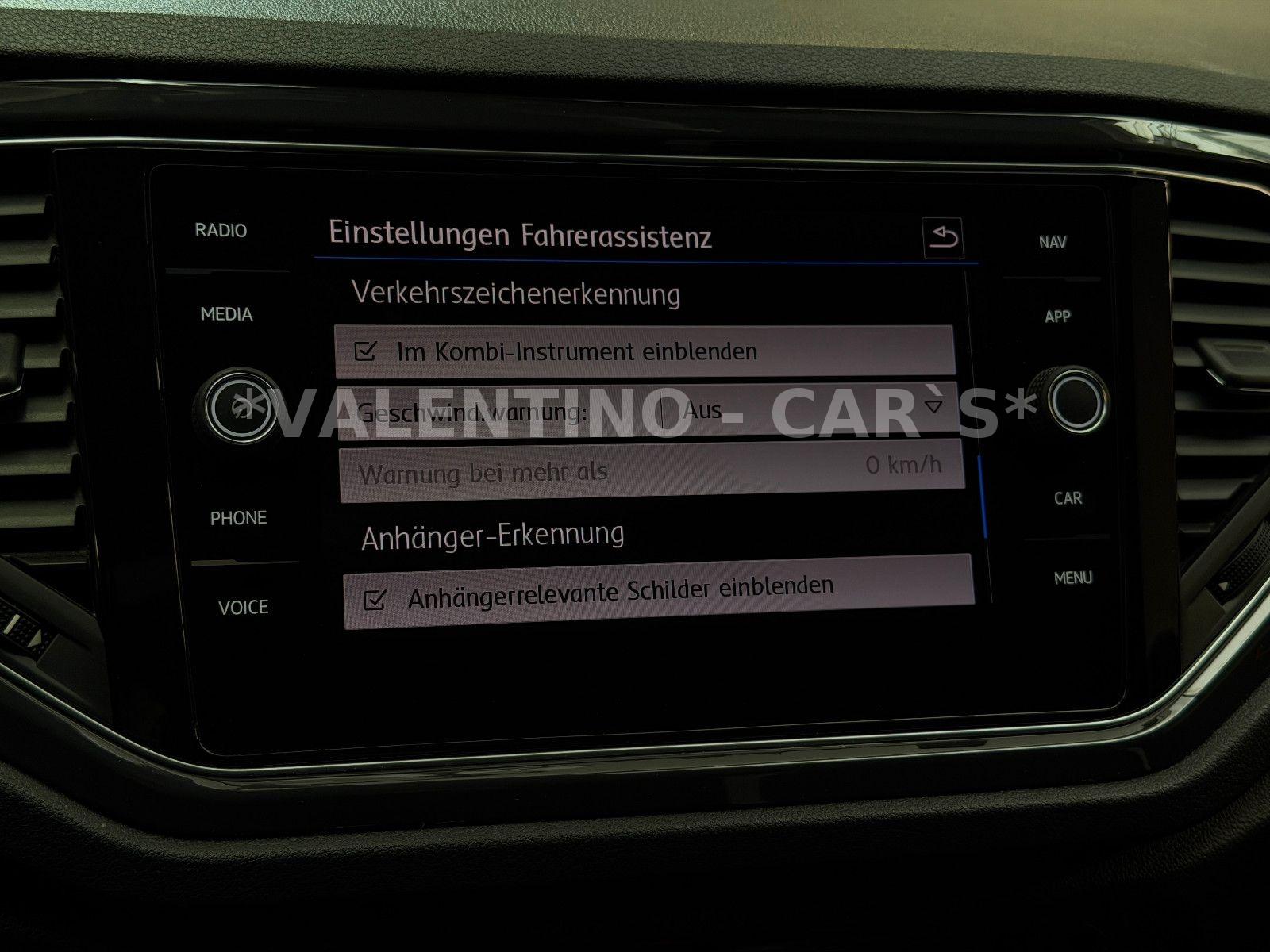 Volkswagen T-Roc Sport 4M/Standh/Pano/AHK/Virtu/Assis/Beats