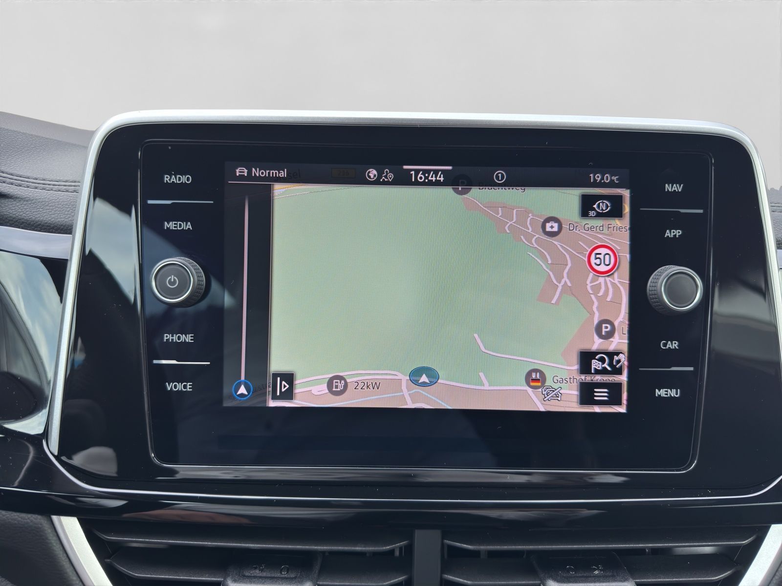 Volkswagen T-Roc - Bild 15