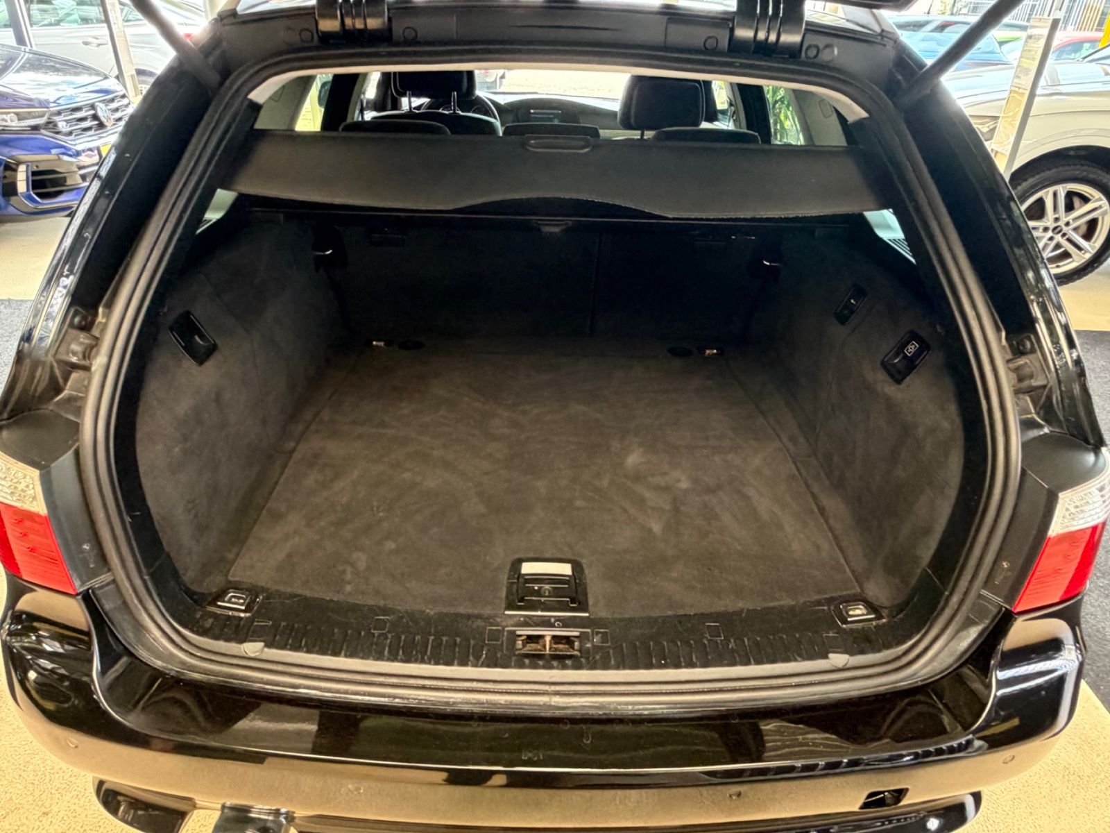 Fahrzeugabbildung BMW 520 5 Touring 520 d