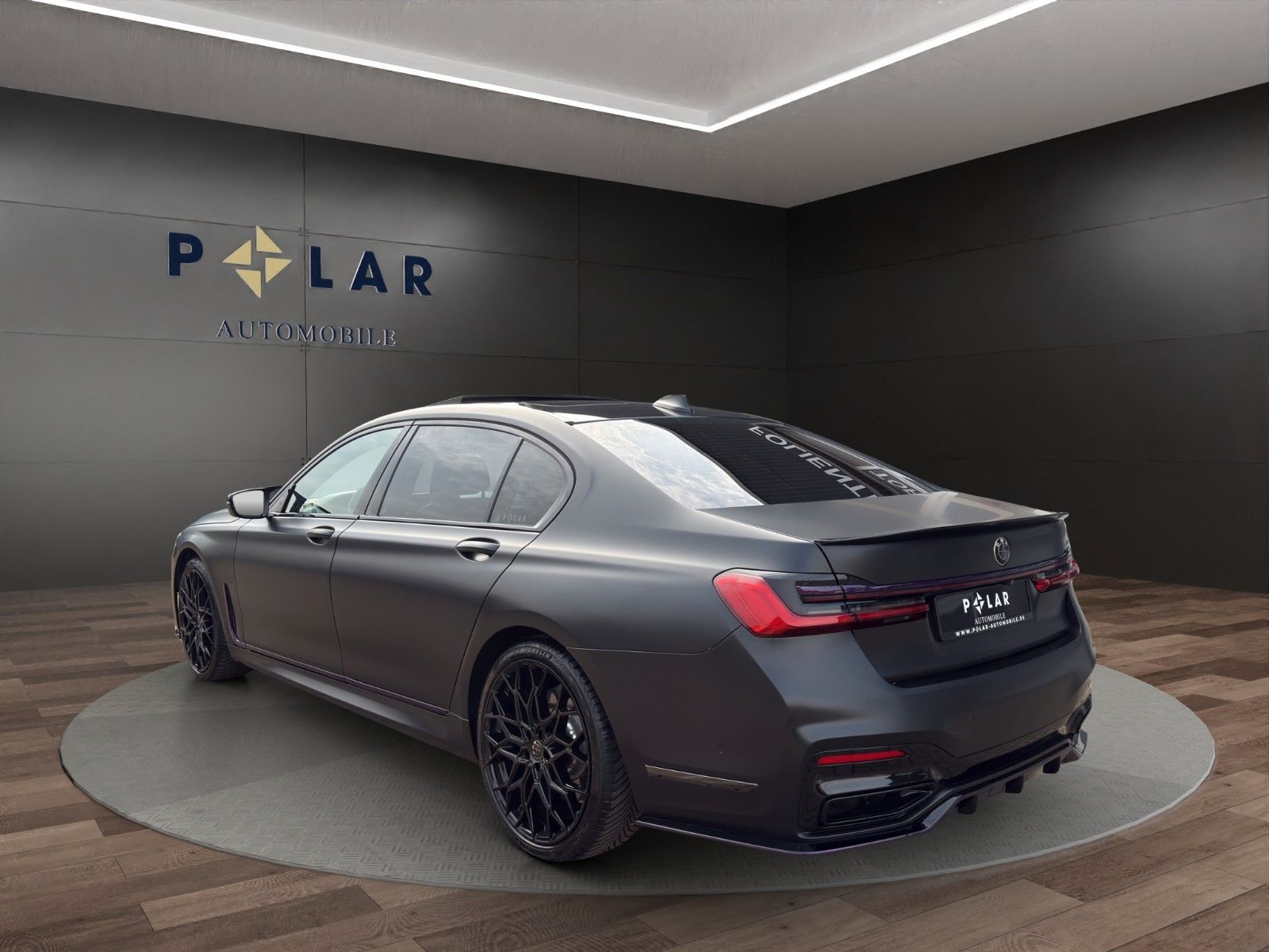 Fahrzeugabbildung BMW 750Li xDrive *M-Sport*H&K*Skylounge*HUD*Masssage