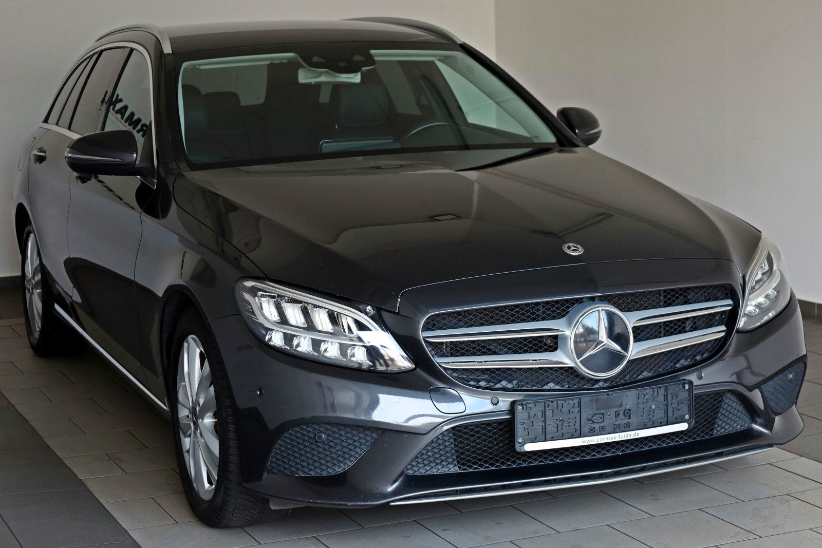 Fahrzeugabbildung Mercedes-Benz C 180 T-Modell,T.Leder,Navi,LED,SH,Kamera,ACC