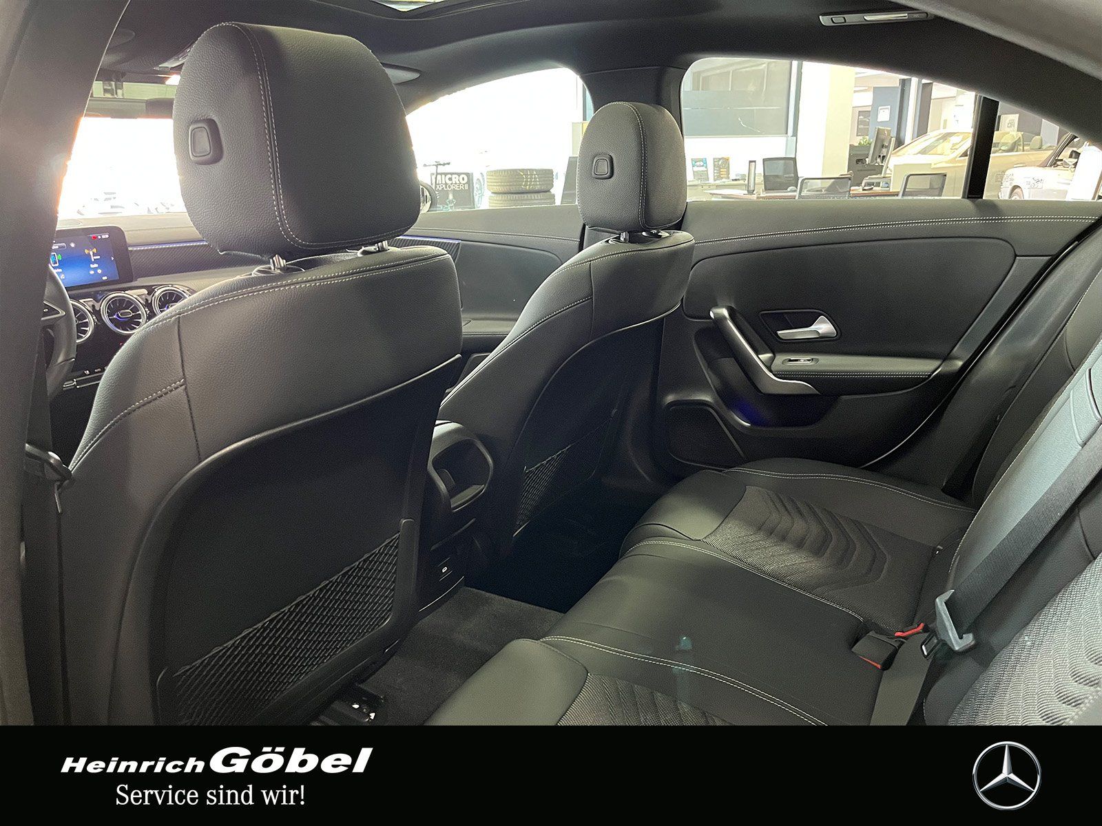 Fahrzeugabbildung Mercedes-Benz CLA 180 PROGRESSIVE+PANO+TOTWINKEL+AMBIENTE+LED