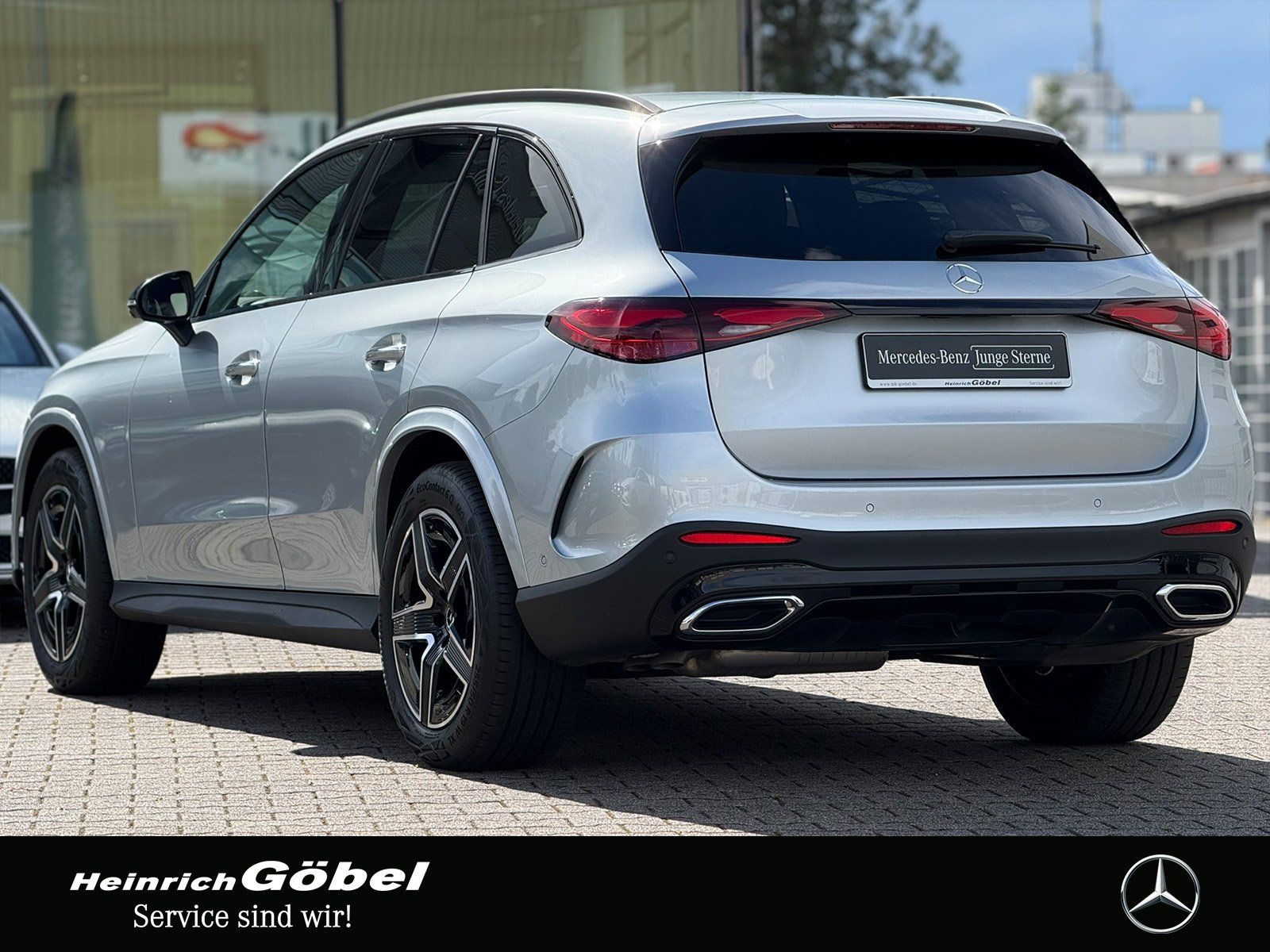 Fahrzeugabbildung Mercedes-Benz GLC 220 d 4M AMG*AHK*MEMORY*360°*DISTRONIC