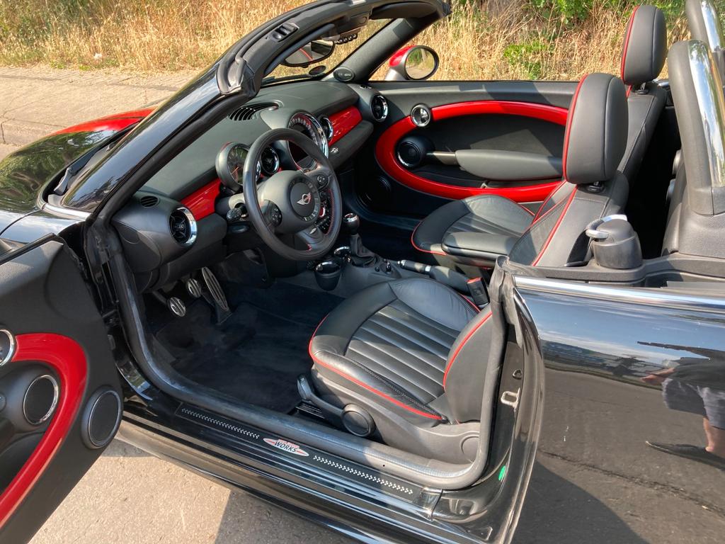 MINI John Cooper Works Roadster