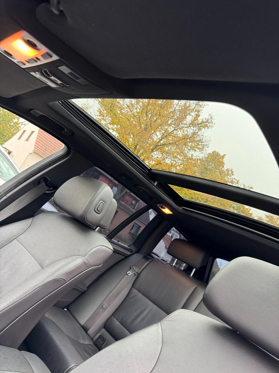 BMW 525 2010 — photo 10