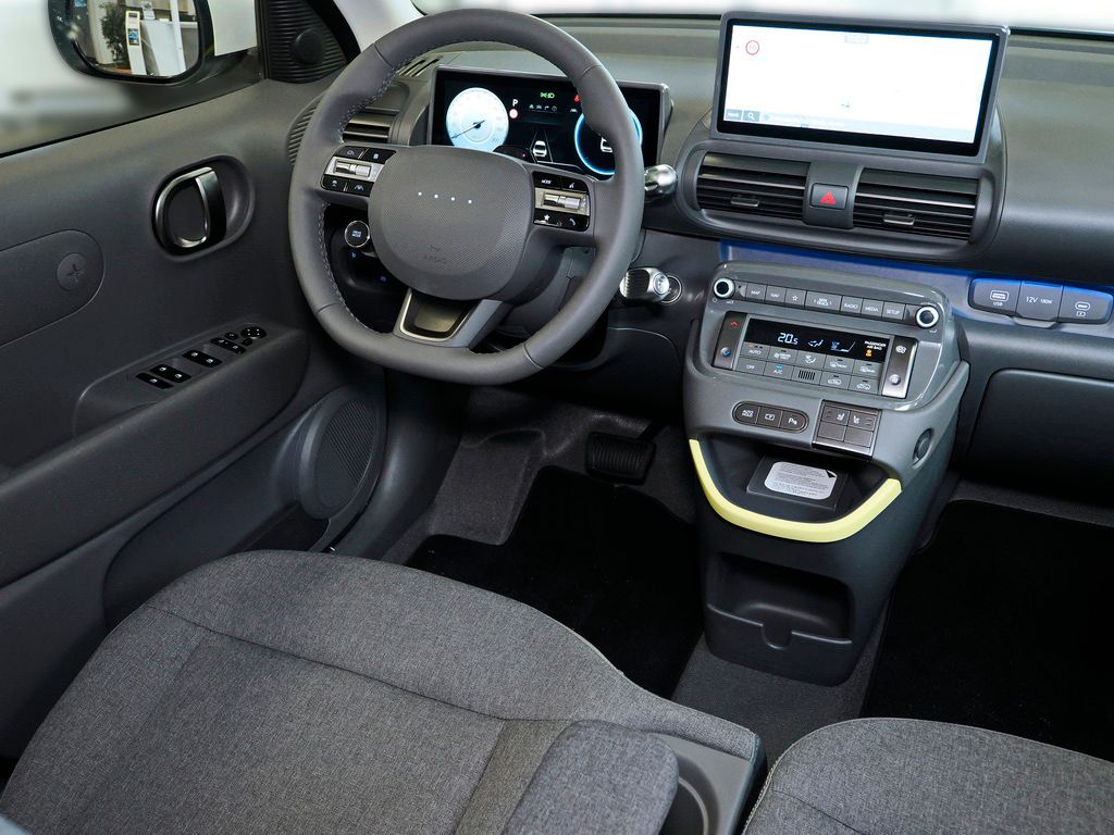 Fahrzeugabbildung Hyundai INSTER Cross EV Elektro-Komfort-Paket