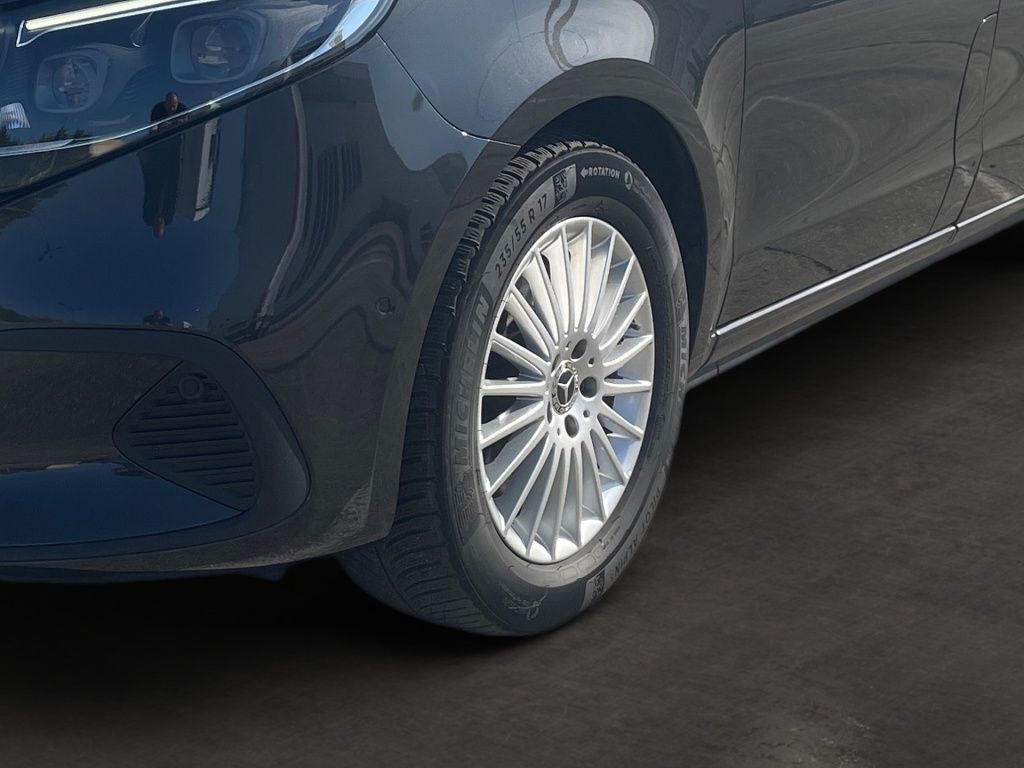 Fahrzeugabbildung Mercedes-Benz V 220 d Style Kompakt AHK, LED, 360°, NAVI