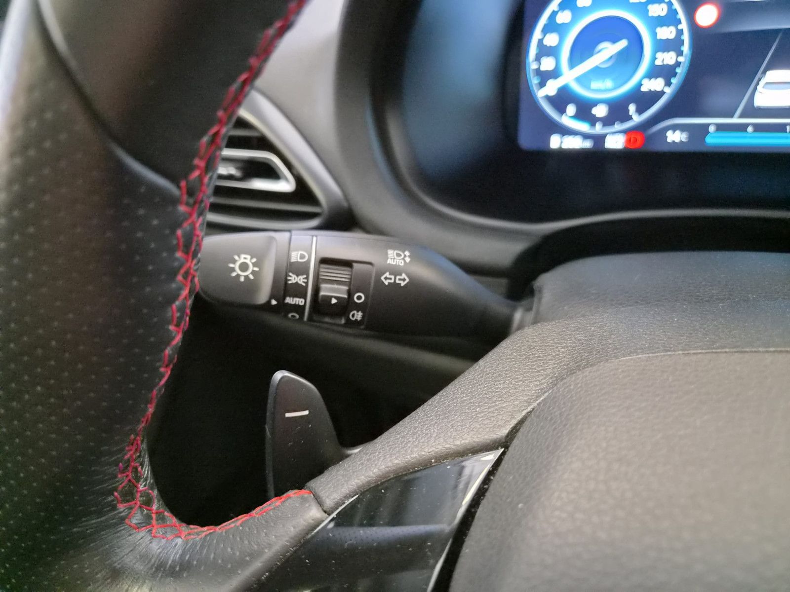 Fahrzeugabbildung Hyundai i30 N Line Mild-Hybrid / LED / PANO