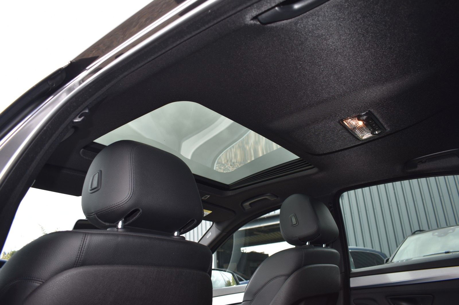 Fahrzeugabbildung BMW 525 d Lim. GSD Leder Kamera