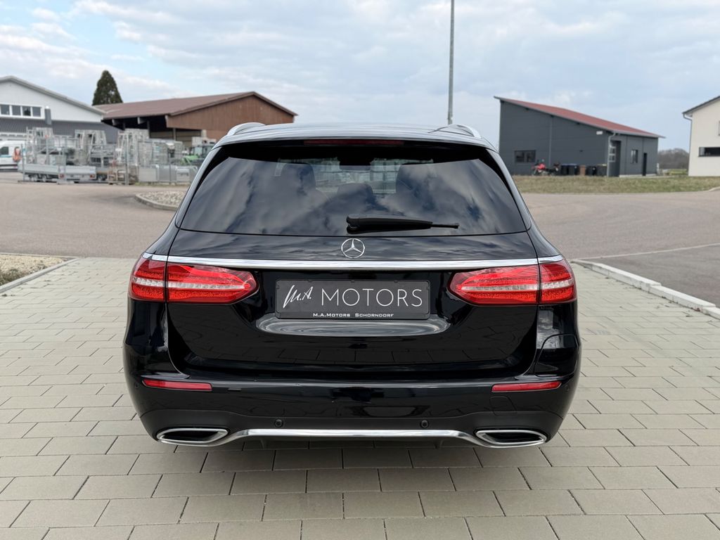 MERCEDES-BENZ E 300de T/BURMESTER/ACC/AMG/AHK/KAMERA MERCEDES-BENZ E 300de T/BURMESTER/ACC/AMG/AHK/KAMERA
