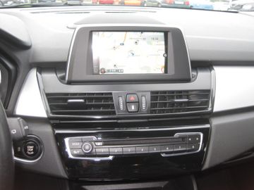 BMW 220 - 12