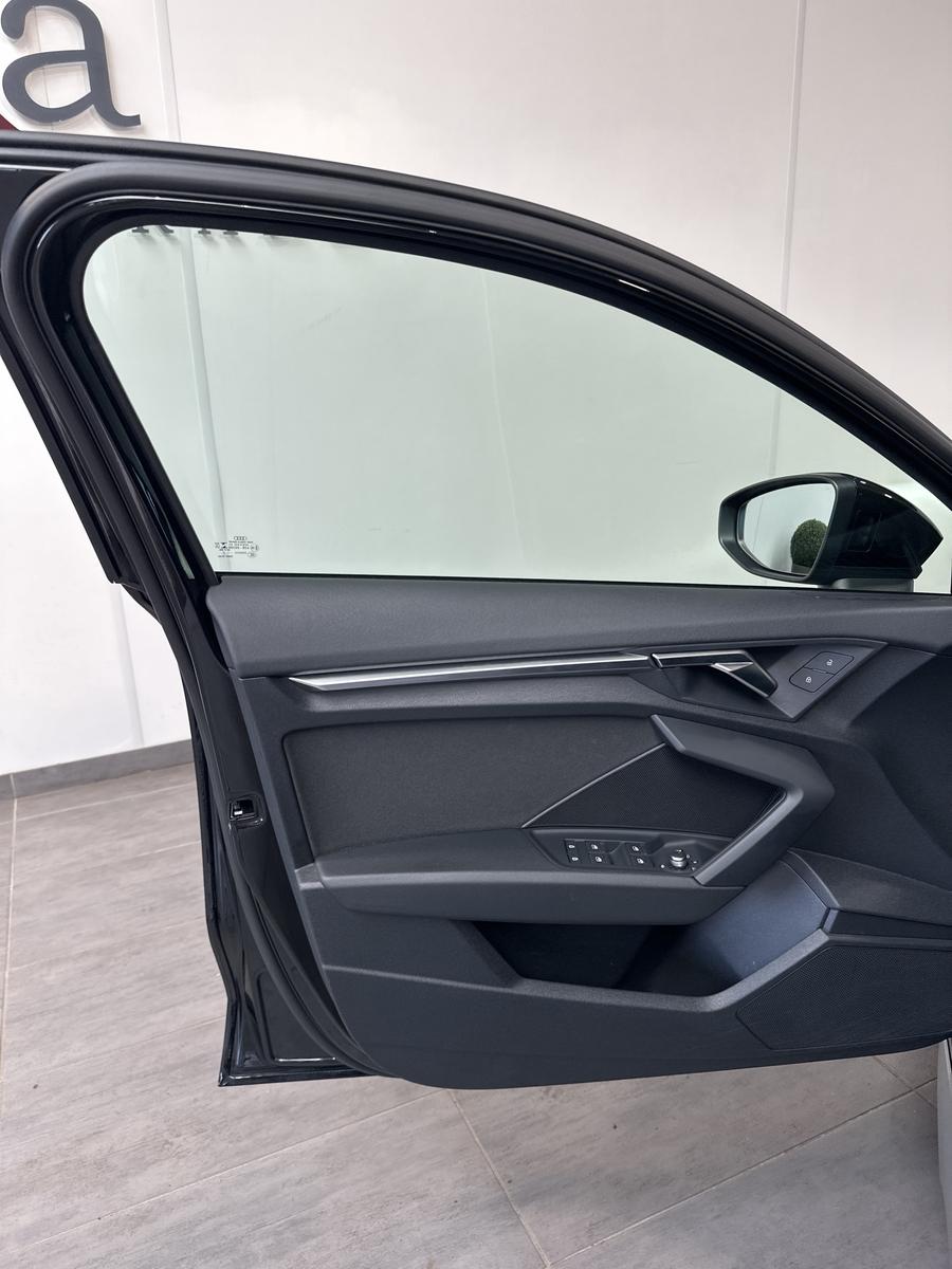 Audi A3 SpB 30 TDI S-Line NAV+LED+ACC+KAMERA+17ZOLL, миниатюра 7