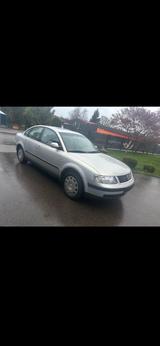 Volkswagen Passat b5 1.8 - Volkswagen Passat aus 2000
