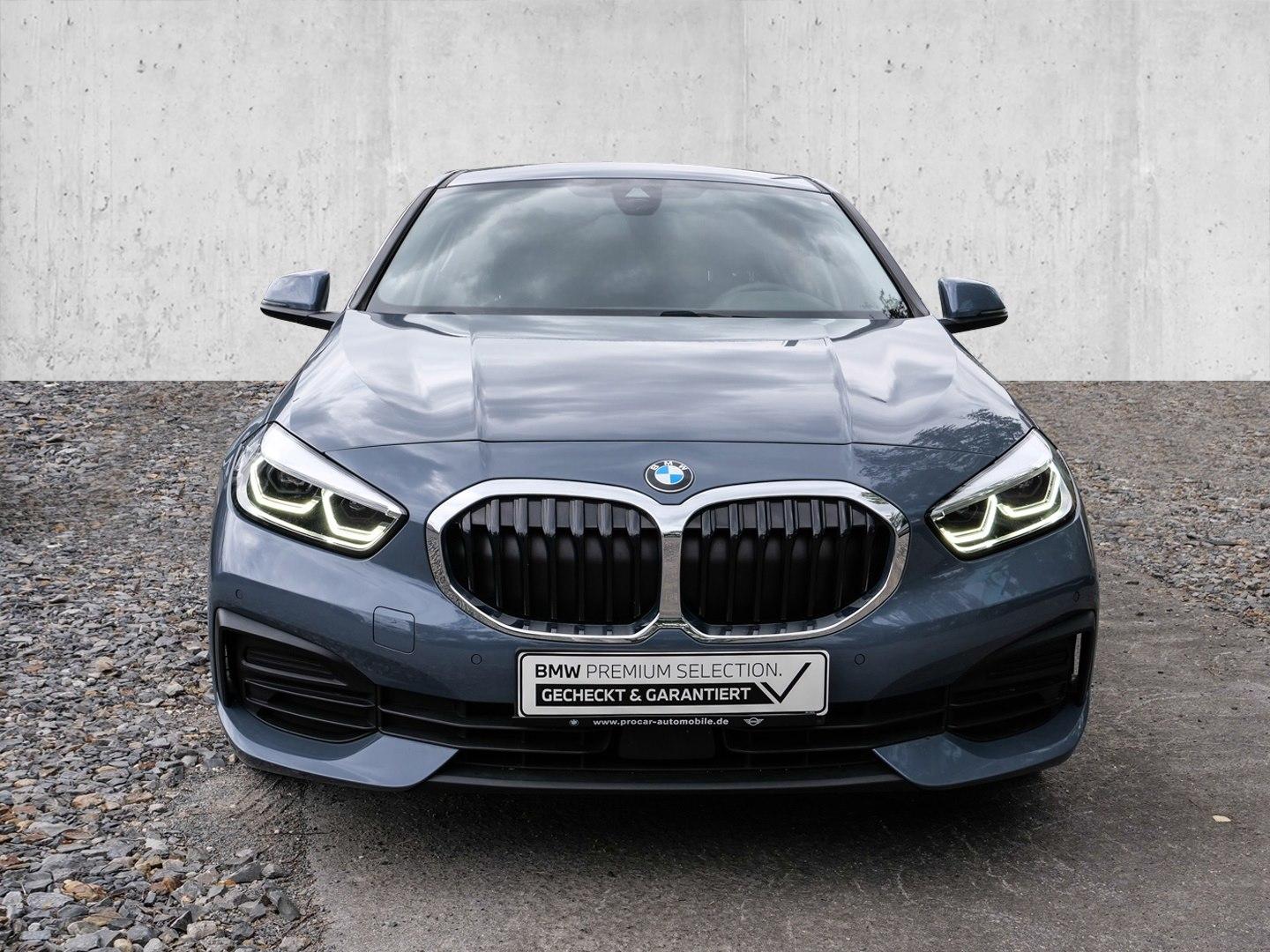 BMW 118i NAVI LED HARMAN KARDON PDC V+H DAB SHZ