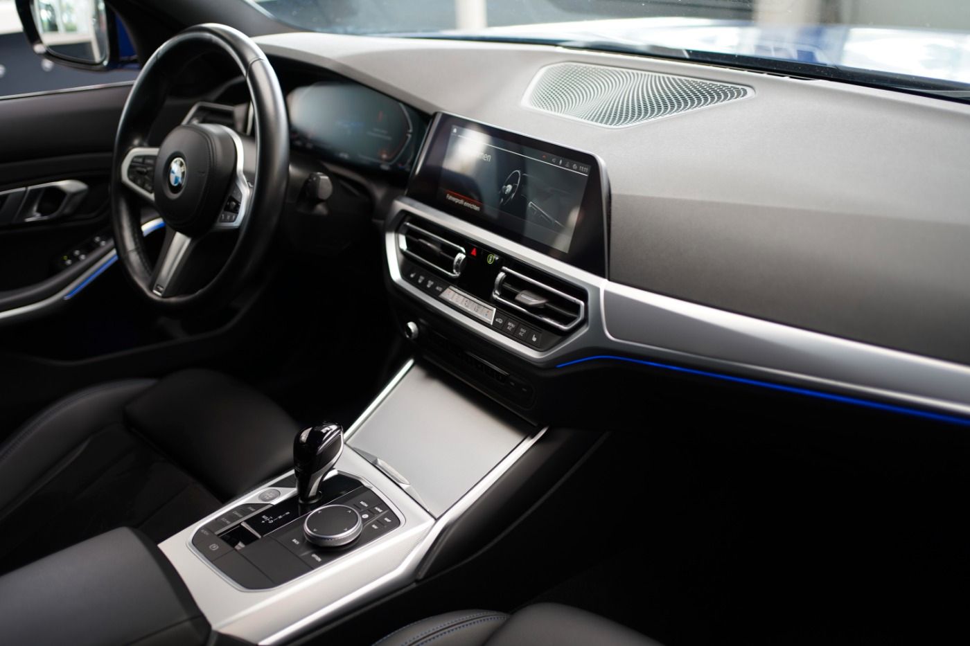 Fahrzeugabbildung BMW 320d xDrive M-Sport +LiCoPro+Parking Assistant+