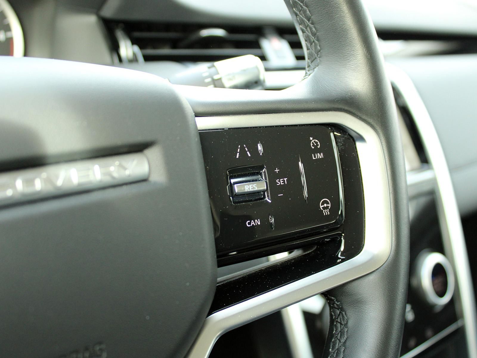 Fahrzeugabbildung Land Rover Discovery Sport D165 SE AWD