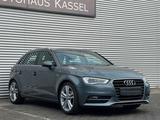 Audi A3 Sportback S line Sportpaket*BI-XENON/NAVI/T.L - Audi A3 Limousine Line sportpaket mit Benzin-Antrieb