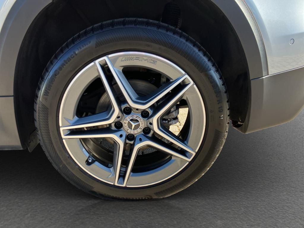 Fahrzeugabbildung Mercedes-Benz GLB 200 d AMG*KeyLess*PDC*SpurH*el.Heck*SHZ*AHK