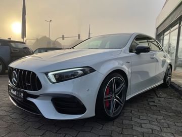 Fahrzeugabbildung Mercedes-Benz A 45S AMG, Multibeam, Glasdach, Alcantara uvm.