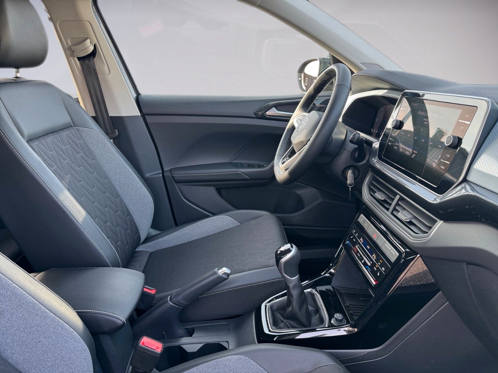 Fahrzeugabbildung Volkswagen T-Cross 1.0 Goal