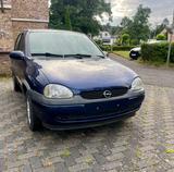 Opel Corsa 1.2 16V Cool Edition 100 TÜV NEU (KLIMA) - Opel Corsa aus 1999: 16v