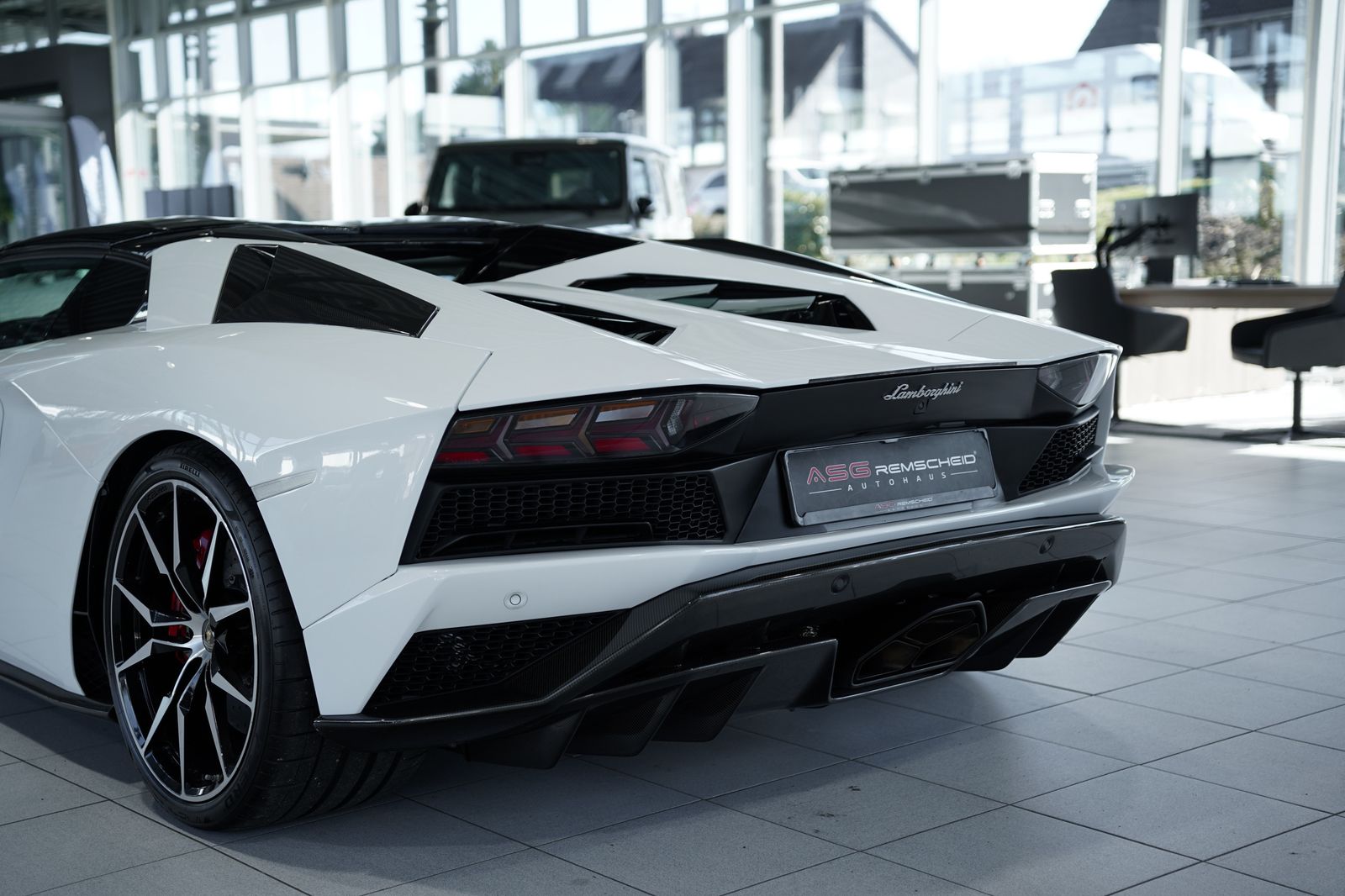 Lamborghini Aventador