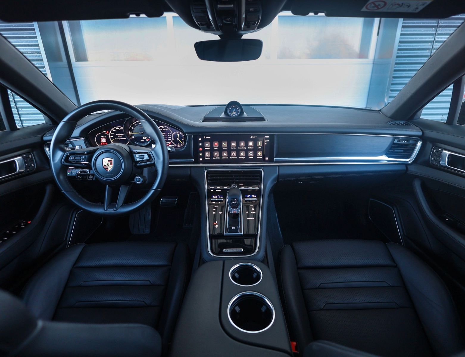 Porsche Panamera 2.9 4 E-Hybrid Platinum Edition imagem 3