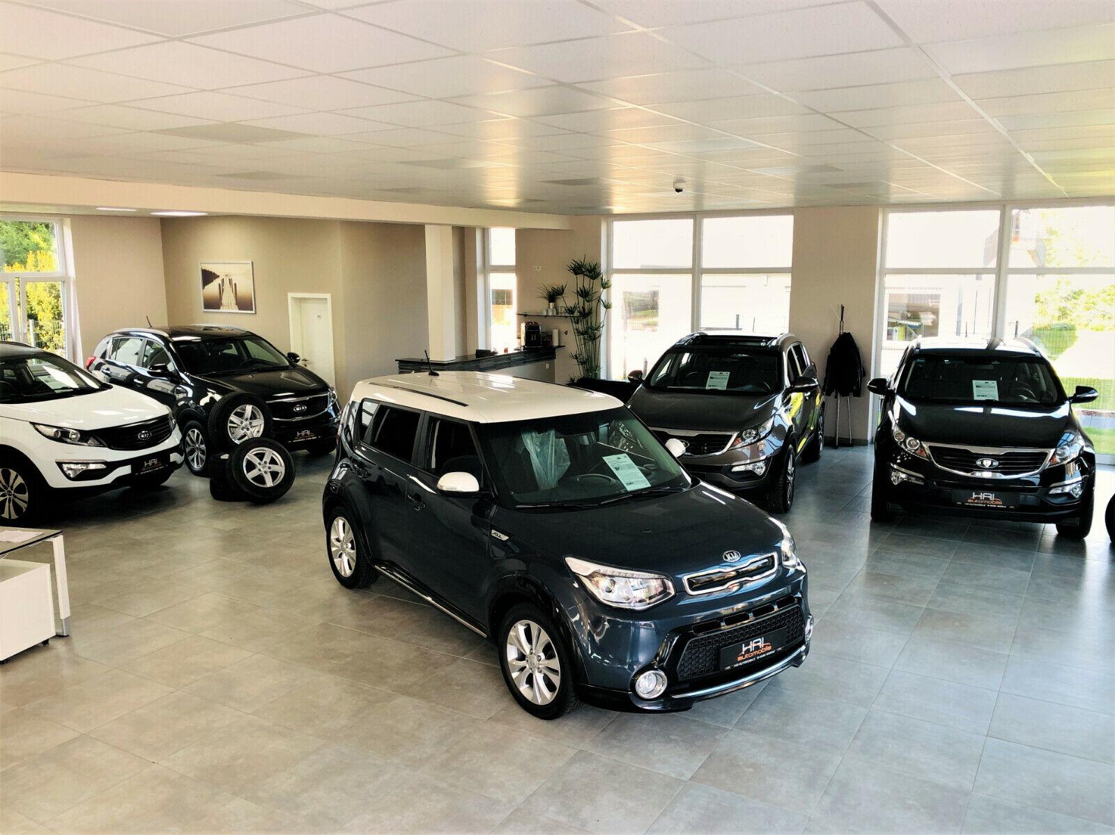showroom-image-bottom