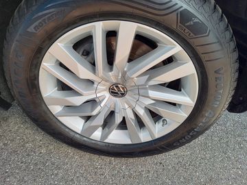 Volkswagen Touareg - 10