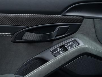 صورة مصغرة 32 لـ 2026 Porsche CAYMAN