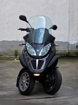 Piaggio MP3 300 LT mit PKW Autoführerschein - Angebote