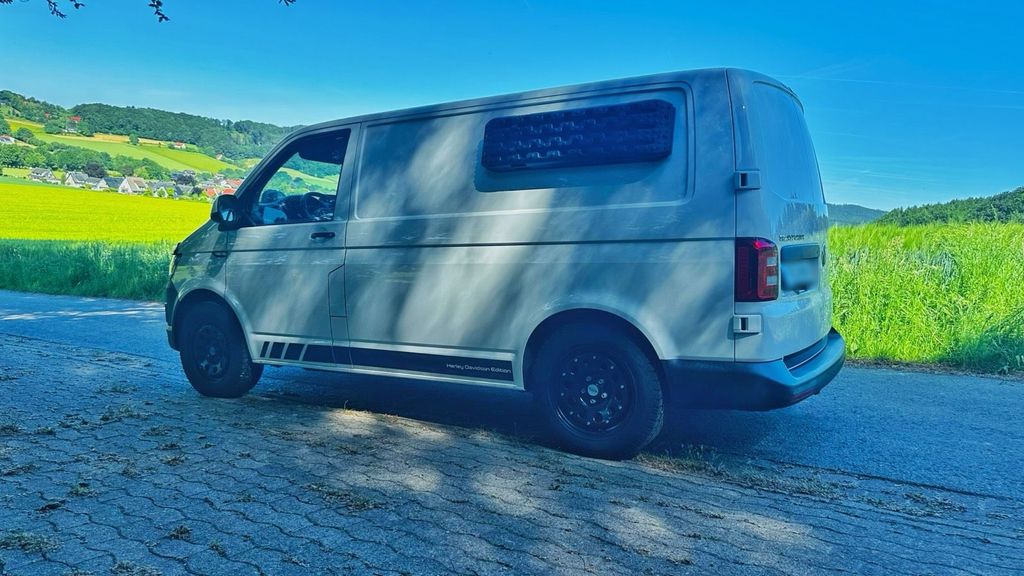 Image of Volkswagen T6 Transporter