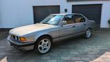 BMW E32 750i V12 TÜV neu Karosserie restau... - BMW 750 in Dortmund