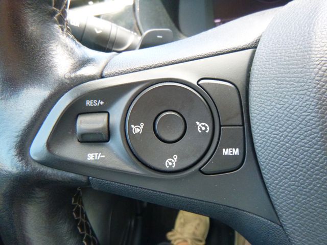 Fahrzeugabbildung Opel Corsa F 1,2 Turbo >AUT/LED/NAV/PDC/SHZ<