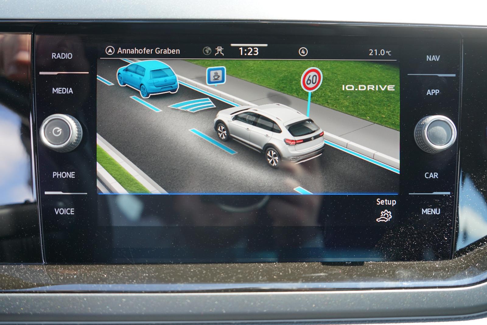 Volkswagen Taigo 1.0 TSI DSG R-Line LED ACC Navi Kamera, миниатюра 23