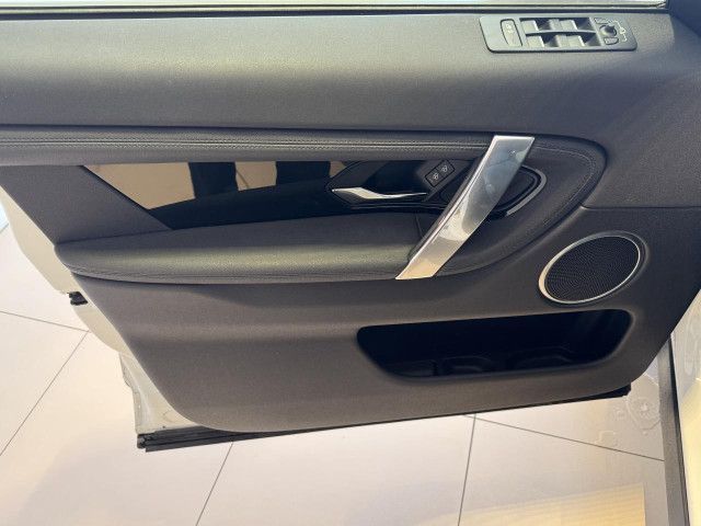 Foto Nummer 7: LAND ROVER Discovery Sport
