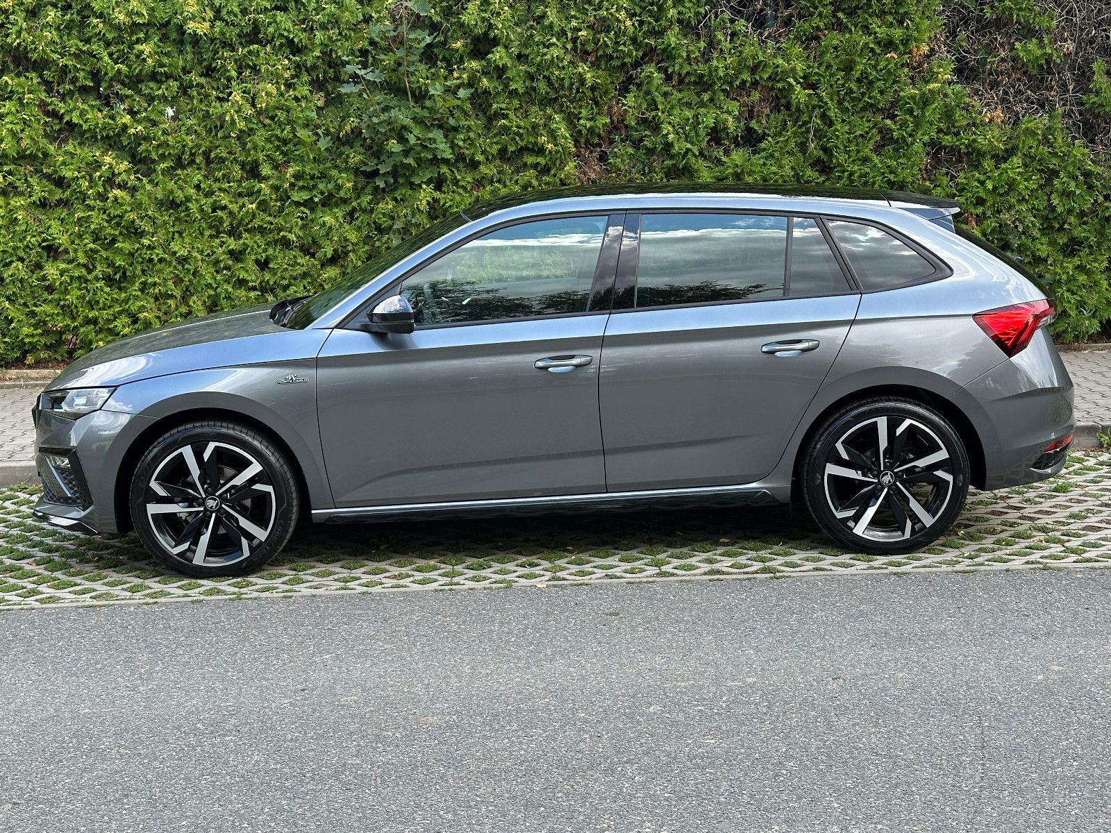 Skoda 116PS Monte Carlo Side Assist KAMERA PDACH LM18" imagem 3