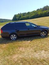 Skoda Oktavia 1.6 - Skoda Octavia aus 2008: Kombi