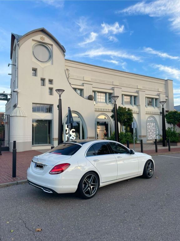 Image of Mercedes-Benz C 200