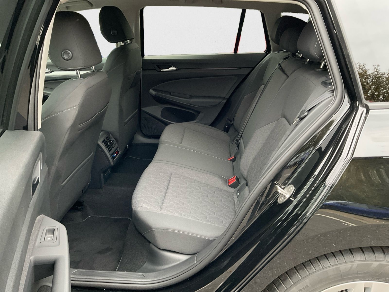Volkswagen Golf - Bild 13