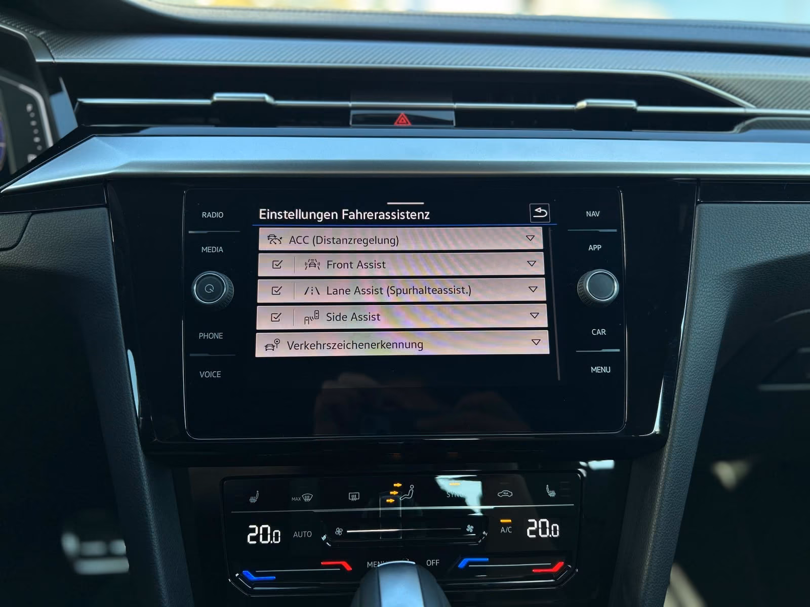 Volkswagen Arteon 2.0 TSI R-Line TAGESZUL 60 % unter UPE